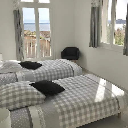 Avec Splendide Vue Mer, A 200 M De La Plage, Golfe De Saint-tropez Διαμέρισμα *