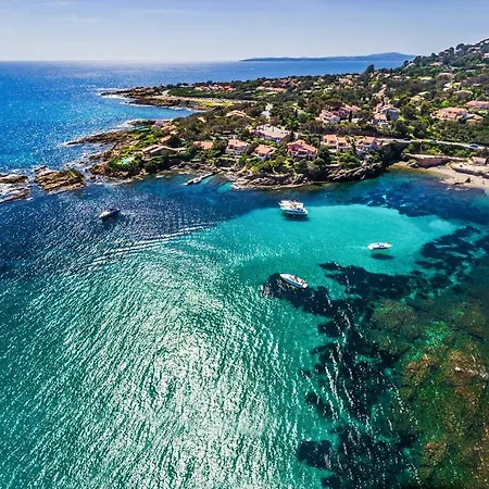 Apartment Avec Splendide Vue Mer, A 200 M De La Plage, Golfe De Saint-tropez *