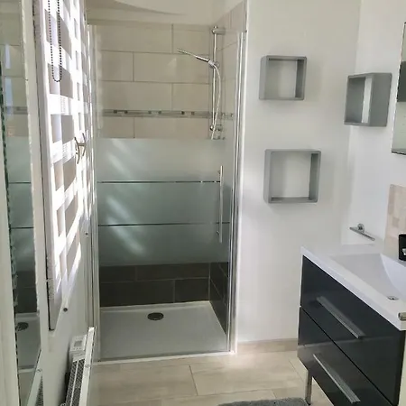 דירה Avec Splendide Vue Mer, A 200 M De La Plage, Golfe De Saint-tropez לס איסאמברה